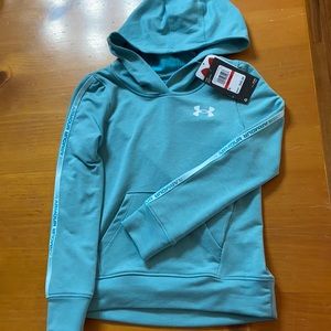 New Under Armour sweatshirt
